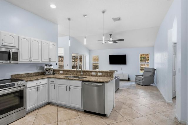 2526 SW Abney Street, Port St. Lucie, FL 34953
