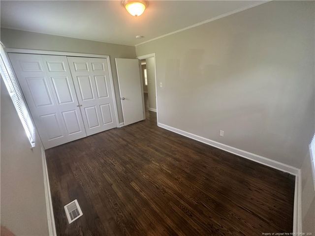 116 Hunter Circle, Fayetteville, NC 28304