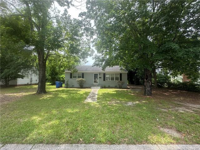 116 Hunter Circle, Fayetteville, NC 28304