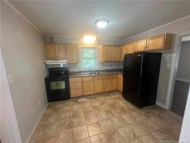 116 Hunter Circle, Fayetteville, NC 28304