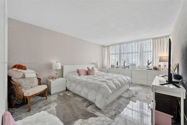 1880 S Ocean Dr 705, Hallandale Beach, FL 33009