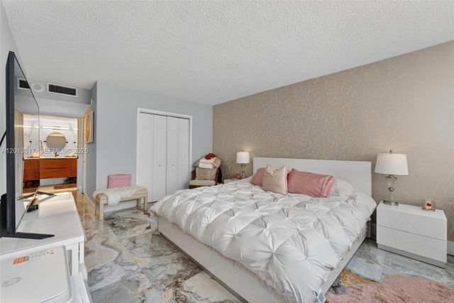 1880 S Ocean Dr 705, Hallandale Beach, FL 33009