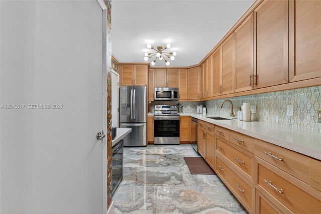 1880 S Ocean Dr 705, Hallandale Beach, FL 33009