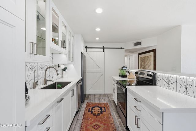 4916 N 73RD Street 4, Scottsdale, AZ 85251