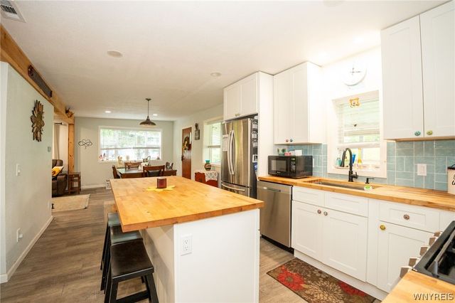 487 Kennedy Avenue, Evans, NY 14006