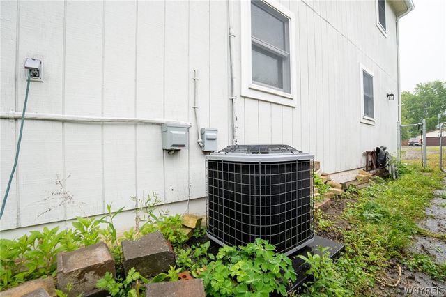 487 Kennedy Avenue, Evans, NY 14006