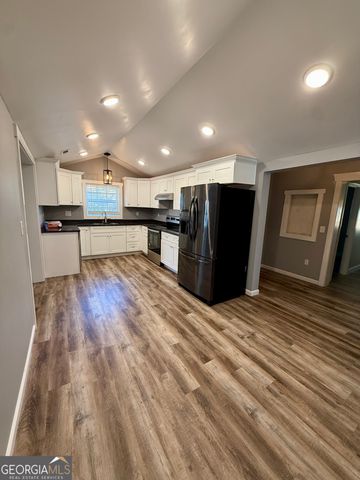 41 Sixth Street, Trion, GA 30753