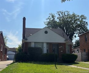 8590 Littlefield Street, Detroit, MI 48228