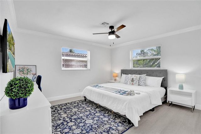 5120 NE 17TH Avenue, Fort Lauderdale, FL 33334