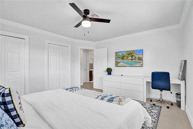 5120 NE 17TH Avenue, Fort Lauderdale, FL 33334