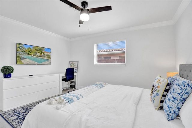 5120 NE 17TH Avenue, Fort Lauderdale, FL 33334
