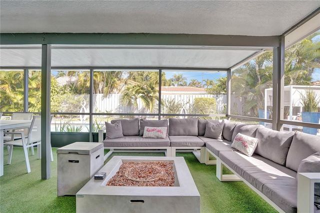 5120 NE 17TH Avenue, Fort Lauderdale, FL 33334