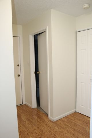 2 Timber Lane 17, Vernon Hills, IL 60061