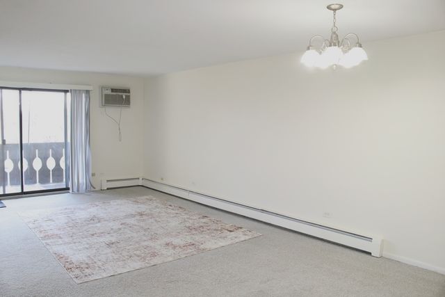 2 Timber Lane 17, Vernon Hills, IL 60061