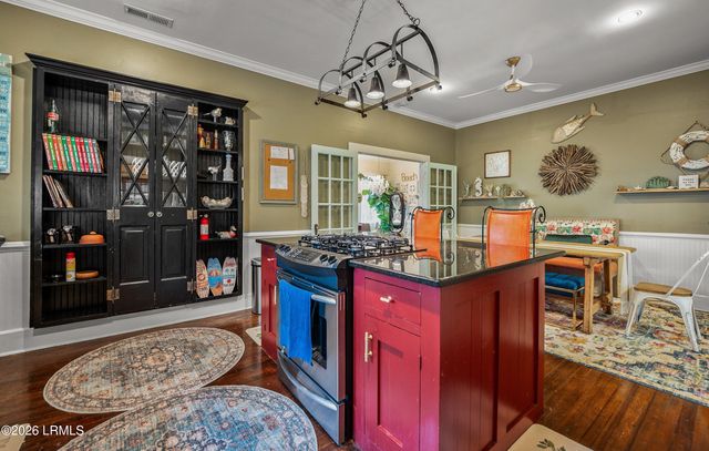 510 Ribaut Road, Beaufort, SC 29902