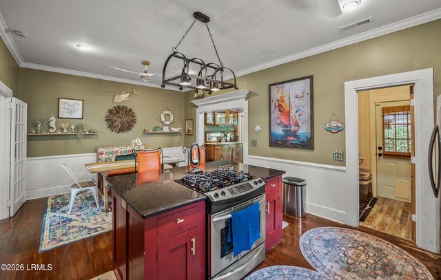 510 Ribaut Road, Beaufort, SC 29902