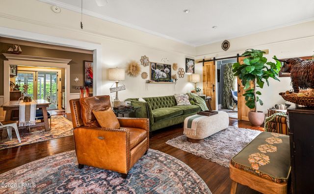 510 Ribaut Road, Beaufort, SC 29902