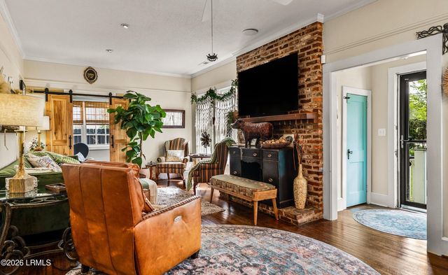 510 Ribaut Road, Beaufort, SC 29902