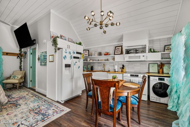 510 Ribaut Road, Beaufort, SC 29902