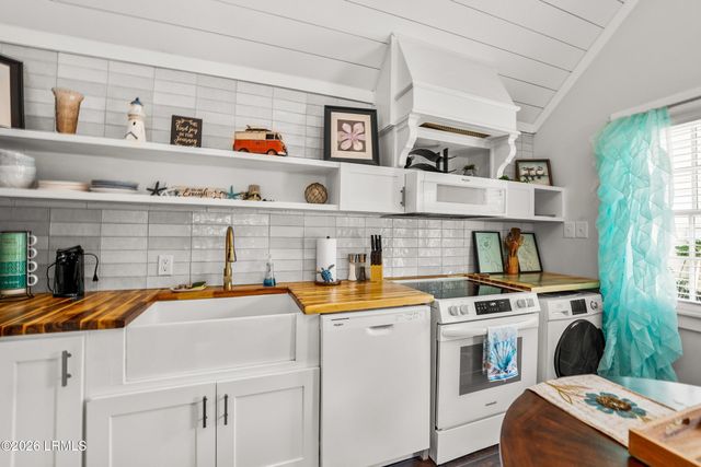 510 Ribaut Road, Beaufort, SC 29902