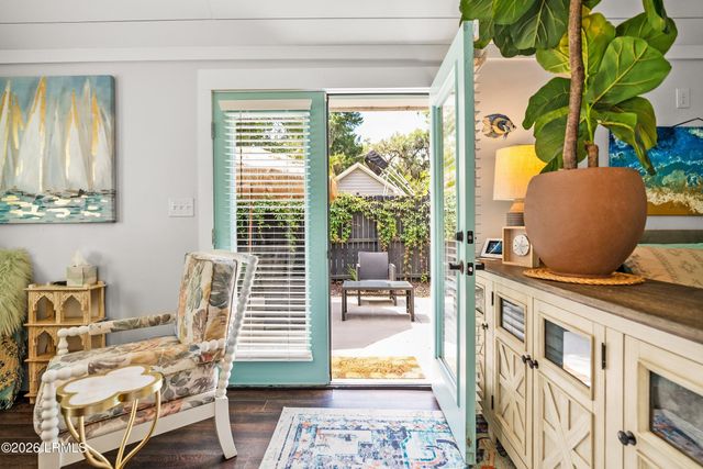 510 Ribaut Road, Beaufort, SC 29902