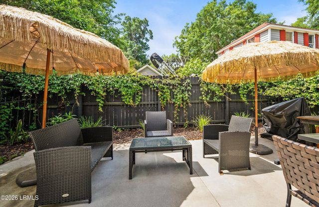 510 Ribaut Road, Beaufort, SC 29902