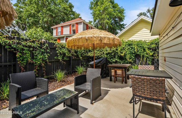 510 Ribaut Road, Beaufort, SC 29902