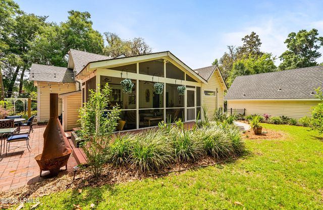 510 Ribaut Road, Beaufort, SC 29902