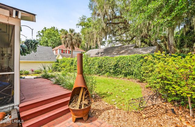 510 Ribaut Road, Beaufort, SC 29902