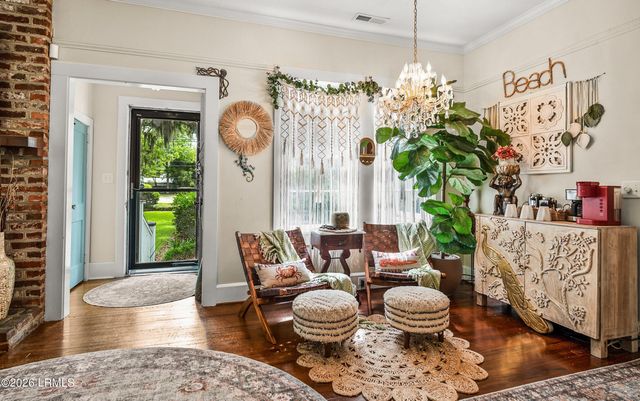 510 Ribaut Road, Beaufort, SC 29902