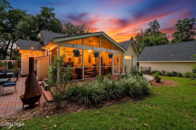 510 Ribaut Road, Beaufort, SC 29902