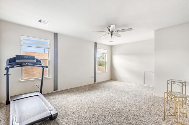 1349 Lariat Ridge Trail, Houston, TX 77049