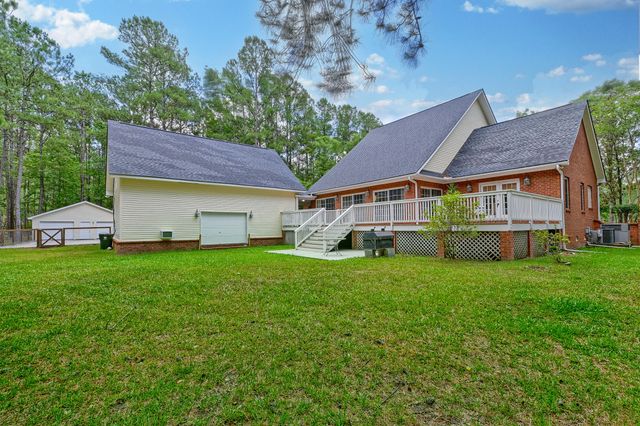 132 Cherrywood Drive, Summerville, SC 29483