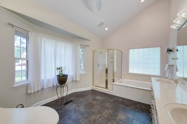 132 Cherrywood Drive, Summerville, SC 29483
