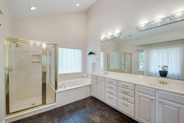 132 Cherrywood Drive, Summerville, SC 29483