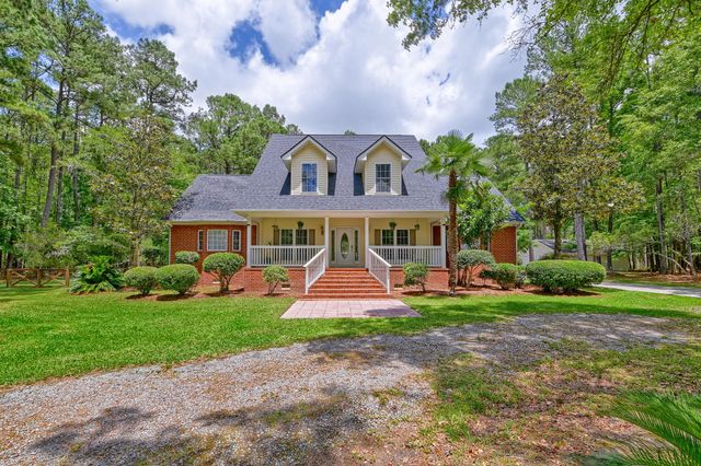 132 Cherrywood Drive, Summerville, SC 29483