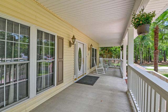 132 Cherrywood Drive, Summerville, SC 29483