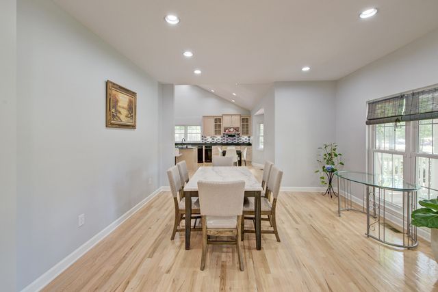 132 Cherrywood Drive, Summerville, SC 29483