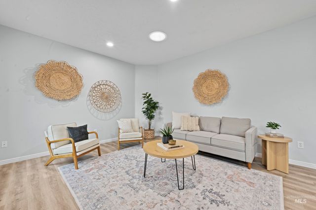 2257 W Pebblestone St, Meridian, ID 83646