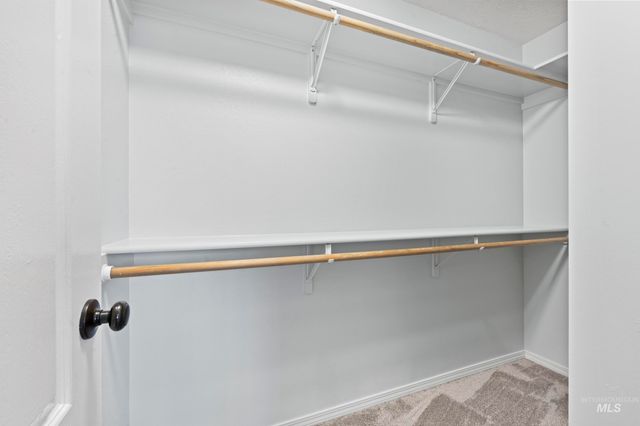 2257 W Pebblestone St, Meridian, ID 83646