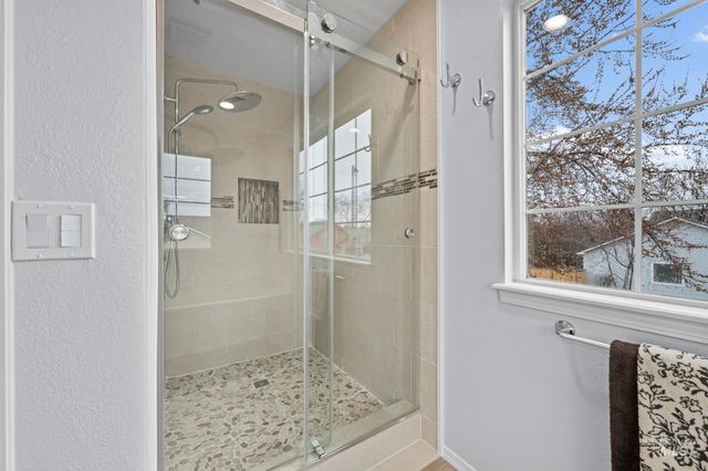 2257 W Pebblestone St, Meridian, ID 83646