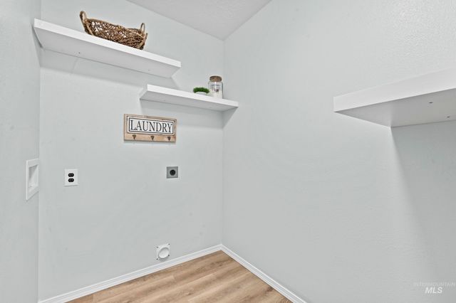 2257 W Pebblestone St, Meridian, ID 83646