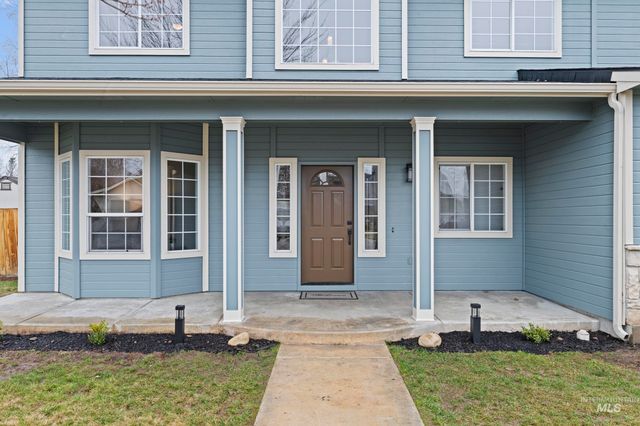 2257 W Pebblestone St, Meridian, ID 83646