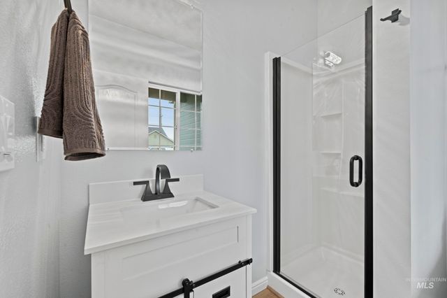 2257 W Pebblestone St, Meridian, ID 83646