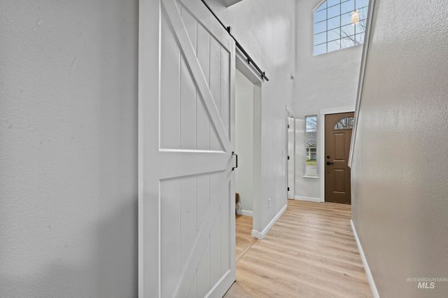 2257 W Pebblestone St, Meridian, ID 83646