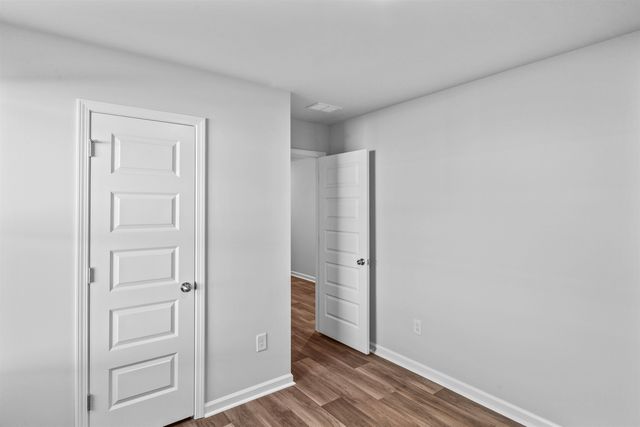 301 Pleasant Valley Dr, Loris, SC 29569