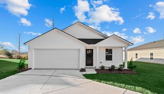 301 Pleasant Valley Dr, Loris, SC 29569