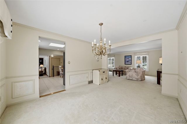 28 Bragg Court, Amherst, NY 14221