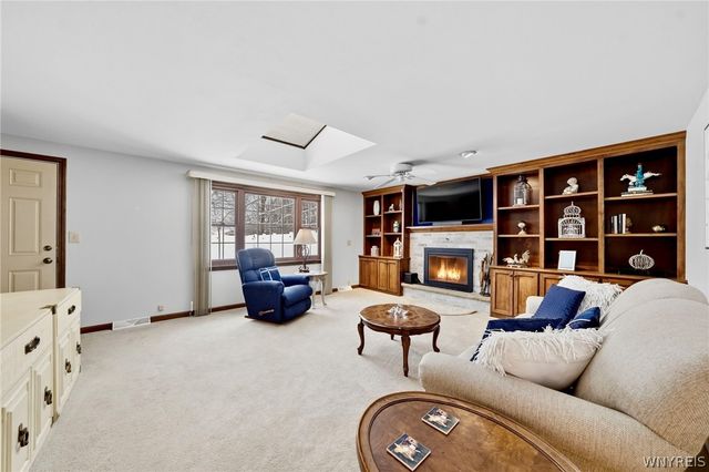 28 Bragg Court, Amherst, NY 14221