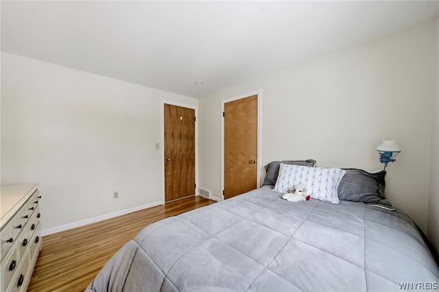 28 Bragg Court, Amherst, NY 14221